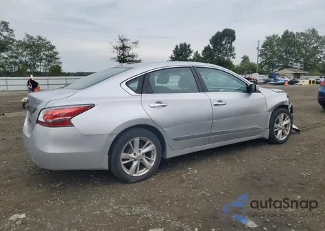 2015 Nissan Altima 2.5 from USA, damaged, VIN 1N4AL3AP2FC151735